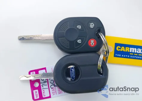 2018 Ford Focus Se z USA, uszkodzony, nr VIN 1FADP3F26JL208672